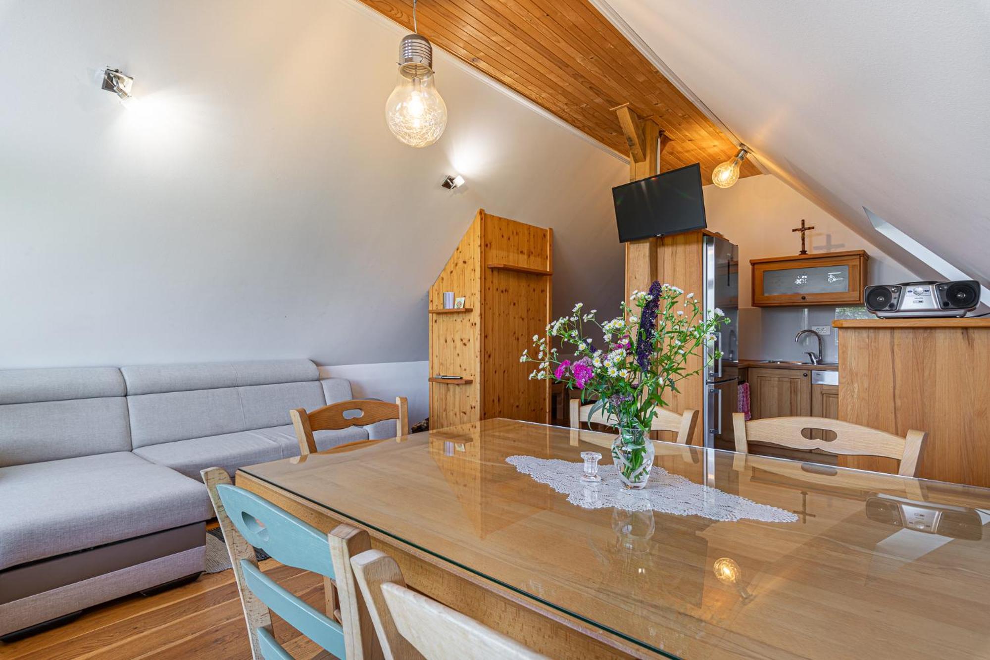 Vineyard Cottage Skatlar 3 Оточец Экстерьер фото